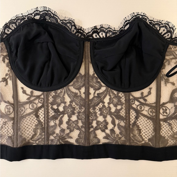 Alexander McQueen Black Lace Bustier - Picture 4 of 7